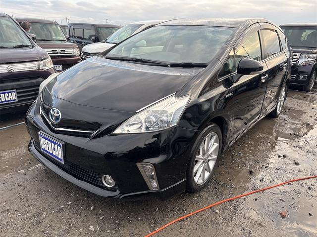 プリウスアルファ Ｓツーリングセレクション　《車検２年》《１７インチＡＷ》ＳＤナビＴＶフルセグＢｌｕｅｔｏｏｔｈバックカメラ／革巻きステアリング／プッシュスタート／スマートキー／クルーズコントロール／純正１７インチアルミ／（5枚目）