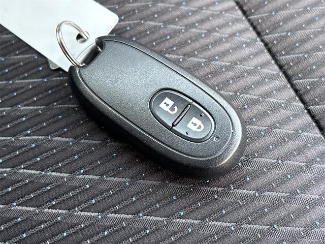 ワゴンＲスティングレー Ｘ　《走行４９１００キロ》《関東仕入》スマートキー／プッシュスタート／オートエアコン／アームレスト／革巻きステアリング／ＨＩＤオートライトフォグ／ＳＤナビＴＶフルセグＢｌｕｅｔｏｏｔｈ／（24枚目）