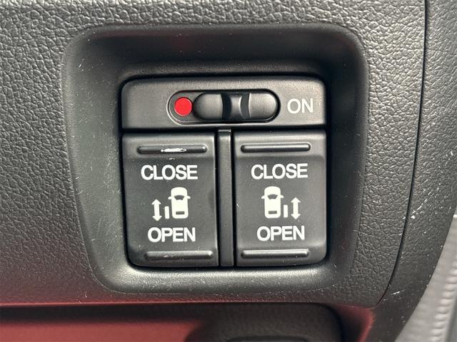 Ｎ－ＢＯＸ Ｇ　ＳＳパッケージ　《４ＷＤ》《車検２年》両側パワースライドドア／ＳＤナビＴＶバックカメラ／スマートキー／オートエアコン／プッシュスタート／ＨＩＤオートライトフォグ／純正１４インチＡＷ（27枚目）