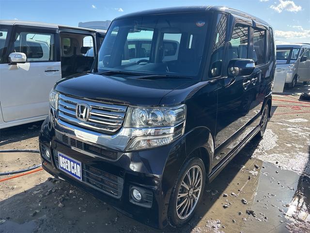 Ｎ－ＢＯＸカスタム Ｇ・ターボパッケージ　《ターボ》《車検２年》純正フルエアロ１５インチＡＷ／ＳＤナビＴＶバックカメラ／プッシュスタート／スマートキー／革巻きステアリング／両側パワースライドア／クルーズコントロール／ＥＴＣ／ＨＩＤオートライト（5枚目）