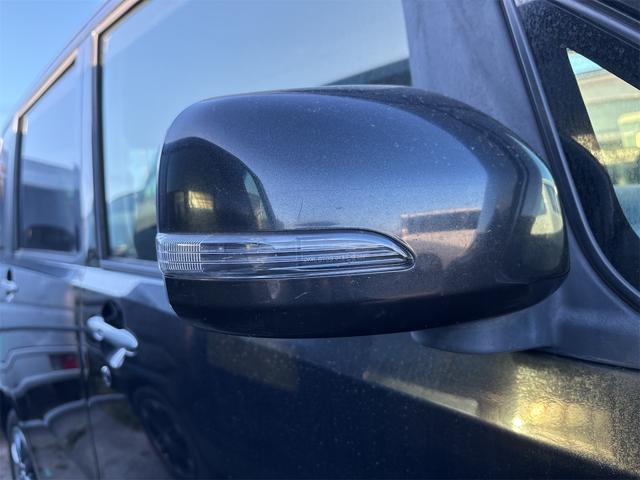 タントエグゼ カスタムG 《走行58000キロ》《車検2年》《後期モデル》CD/HIDヘッドランプ/スマートキー//フルフラットシート/ドアイルミネーションライト/オーバーヘッドコンソール/HIDオートライトフォグ/(9枚目)