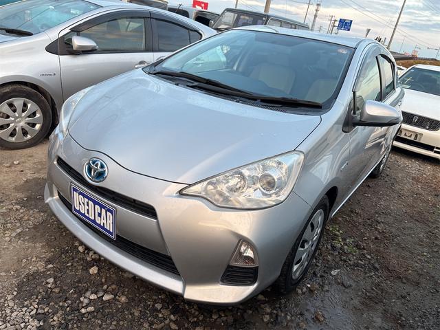 アクア S 《走行86000キロ》《車検2年》プッシュスタート/スマートキースペア有/純正ナビTV/Bluetooth/バックカメラ/ETC/オートエアコン/(5枚目)