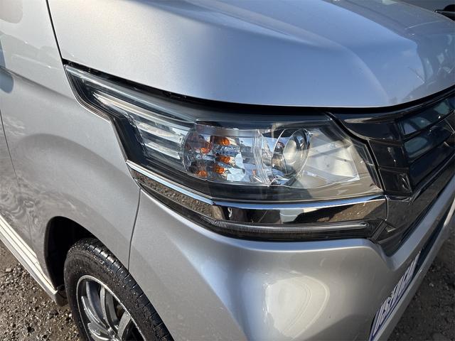 Ｎ－ＷＧＮカスタム Ｇ・ターボパッケージ　《ターボ》《車検２年》純正フルエアロ１４インチＡＷ／純正ナビＴＶ／Ｂｌｕｅｔｏｏｔｈハーフレザーシート／革巻きステアリング／プッシュスタート／スマートキー／ＥＴＣ／ＨＩＤオートライトフォグ／（3枚目）