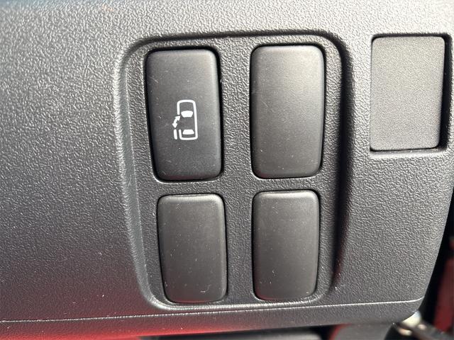 タント カスタムX 《後期モデル》純正フルエアロ14インチAW/ナビTVワンセグ/革巻きステアリング/スマートキー/オートエアコン/HIDオートライトフォグ/電動式格納ドアミラー/(24枚目)