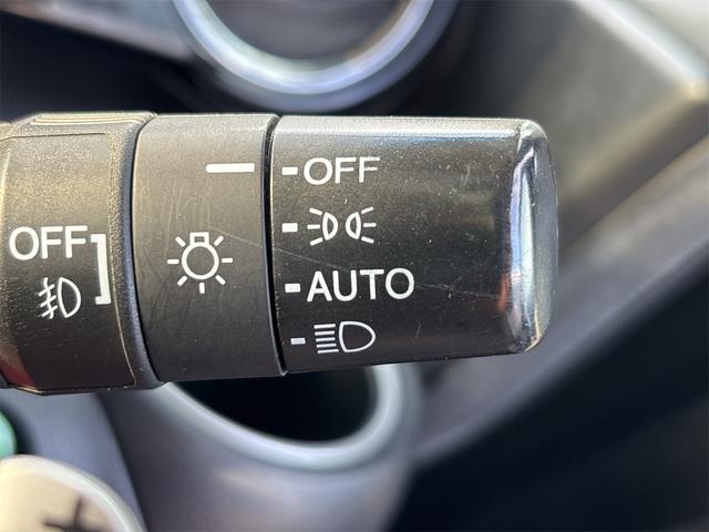 Ｎ－ＢＯＸカスタム Ｇ　ターボＳＳパッケージ　《ターボ》《車検２年》クルコン／１４インチＡＷ／両側パワースライドア／プッシュスタート／スマートキー／ＨＩＤオートライトフォグ／ＳＤナビＴＶフルセグＢｌｕｅｔｏｏｔｈバックカメラ／衝突軽減ブレーキ（26枚目）