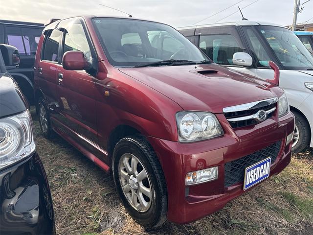 テリオスキッド カスタムＬ　《４ＷＤターボ》《５Ｆマニュアル車》《車検令和９年１２月》電動格納ミラー／ＣＤ／タイミングベルト交換済み／キーレスエントリー／（4枚目）