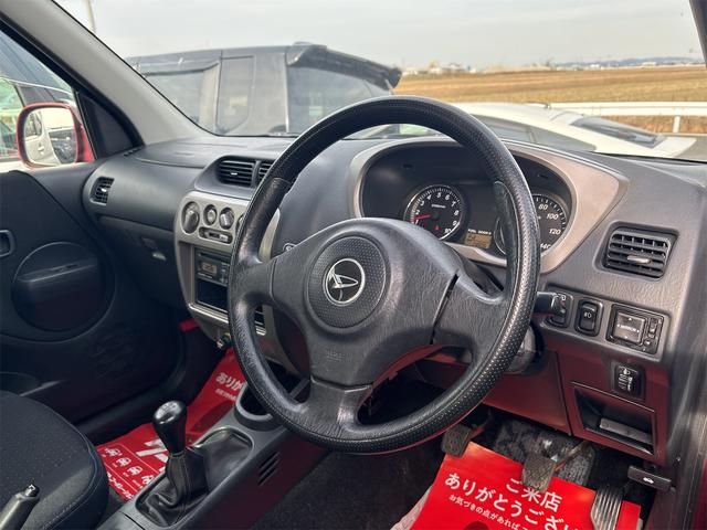 テリオスキッド カスタムＬ　《４ＷＤターボ》《５Ｆマニュアル車》《車検令和９年１２月》電動格納ミラー／ＣＤ／タイミングベルト交換済み／キーレスエントリー／（12枚目）