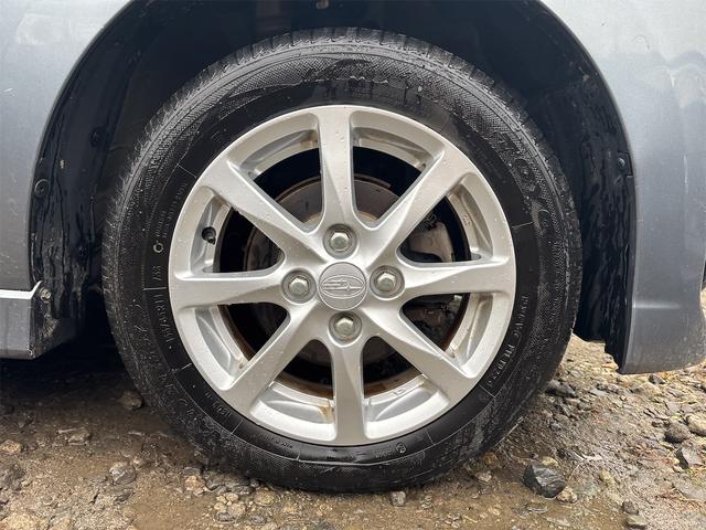 ステラ カスタムＲ　スマートアシスト　《後期モデル》《車検２年》《衝突軽減ブレーキシステム》純正フルエアロ１４インチＡＷ／スマートキー／オートエアコン／アームレスト／ＬＥＤオートライトフォグ／ＣＤオーディオ／（10枚目）