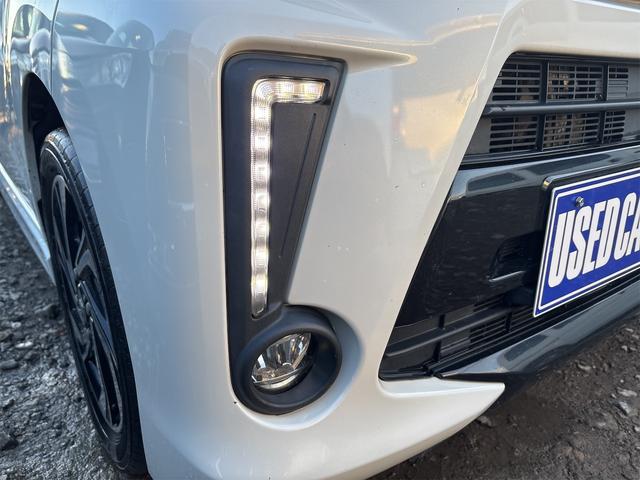 ステラ カスタムＲＳ　スマートアシスト　《４ＷＤターボ》《車検２年》ＳＤナビＴＶＢｌｕｅｔｏｏｔｈ／衝突軽減ブレーキ／革巻きステアリング／革巻きシフト／シートヒーター／ＬＥＤヘッドライト／ＥＴＣ／オートマチックハイビーム／ハーフレザーシート（10枚目）