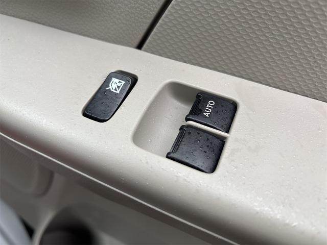 エブリイ ＰＡリミテッド　パワーウィンドウ／２ＷＤ／プライバシーガラス／オートライト／キーレス／オーバーヘッドシェルフ（25枚目）