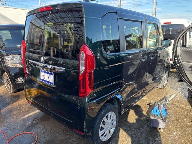 Ｎ－ＢＯＸ Ｇ・Ｌホンダセンシング　《４ＷＤ》ＳＤナビＴＶフルセグＢｌｕｅｔｏｏｔｈバックカメラ／パワースライドドア／衝突軽減ブレーキ／シートヒーター／オートマチックハイビーム／クルーズコントロール／ＬＥＤライト／クリアランスソナー（6枚目）