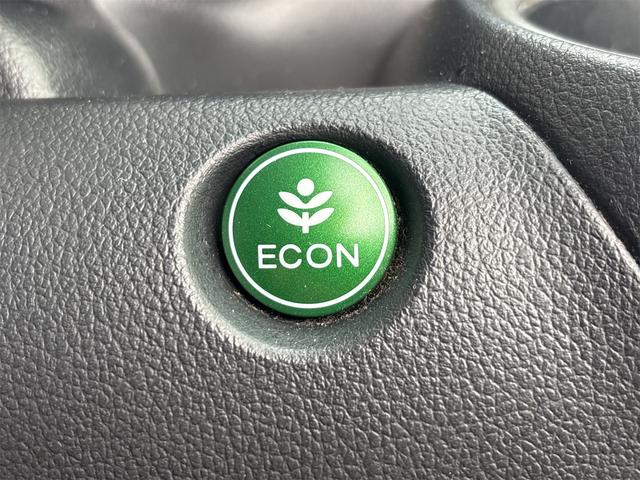 Ｎ－ＢＯＸカスタム Ｇ・ターボＡパッケージ　《ターボ》　ＳＤナビＴＶフルセグ／Ｂｌｕｅｔｏｏｔｈ／ＨＩＤヘッドライト／衝突軽減ブレーキ／革巻きステア／ステアコントロール／クルコンパドルシフト／両側パワースライドア／プッシュスタート／ＥＴＣ／（30枚目）