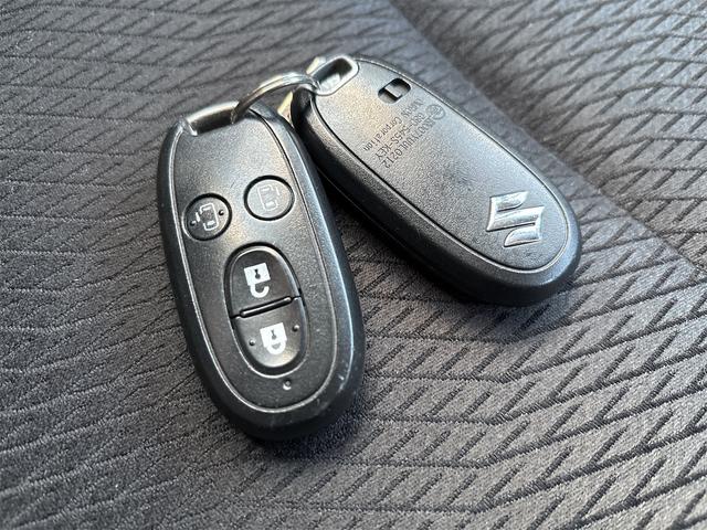 パレットＳＷ ＴＳ　《ターボ》《車検２年》純正フルエアロ／プッシュスタート／スマートキー／ＳＤナビＴＶフルセグＢｌｕｅｔｏｏｔｈバックカメラ／ＨＩＤオートライトフォグ／ＥＴＣ／両側パワースライドドア／革巻きステアリング／（26枚目）