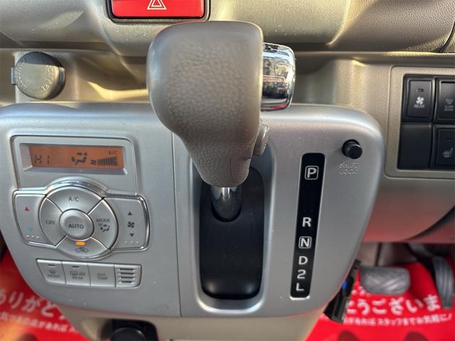 ＮＶ１００クリッパーリオ Ｇ　《４ＷＤターボ》純正フルエアロ１４インチＡＷ／プッシュスタート／衝突軽減ブレーキシステム／スマートキー／オートエアコン／アームレスト／オートステップ／デカナビＴＶＢｌｕｅｔｏｏｔｈバックカメラ／ワゴン（30枚目）