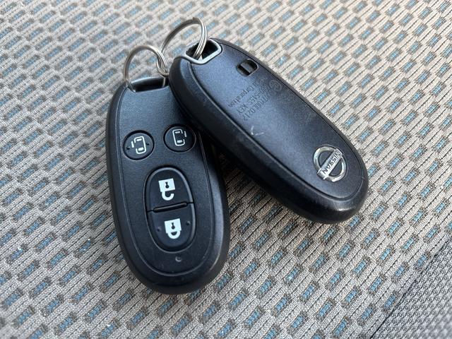 ＮＶ１００クリッパーリオ Ｇ　《４ＷＤターボ》純正フルエアロ１４インチＡＷ／プッシュスタート／衝突軽減ブレーキシステム／スマートキー／オートエアコン／アームレスト／オートステップ／デカナビＴＶＢｌｕｅｔｏｏｔｈバックカメラ／ワゴン（32枚目）