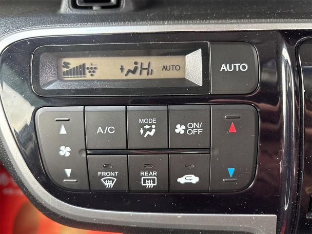 �I�[�g�G�A�R��