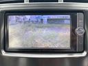Ｓ　《車検２年》ＳＤナビＴＶフルセグ／Ｂｌｕｅｔｏｏｔｈ／バックカメラ／革巻きステアリング／７人乗り／１６インチＡＷ／プッシュスタート／スマートキー／オートエアコン／ＥＴＣ／（19枚目）