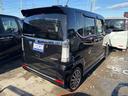 Ｎ－ＢＯＸカスタム Ｇ・ターボパッケージ　《ターボ》《車検２年》純正フルエアロ１５インチＡＷ／ＳＤナビＴＶバックカメラ／プッシュスタート／スマートキー／革巻きステアリング／両側パワースライドア／クルーズコントロール／ＥＴＣ／ＨＩＤオートライト（6枚目）