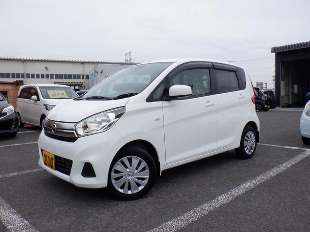 デイズ Ｊ　２年間保証付き　エマージェンシーブレーキ　電格ドアミラー　ヘッドライトレベライザー　キ－レス　純正オーディオ　走行４５２００キロ　グ－鑑定車　外装４　内装４（2枚目）
