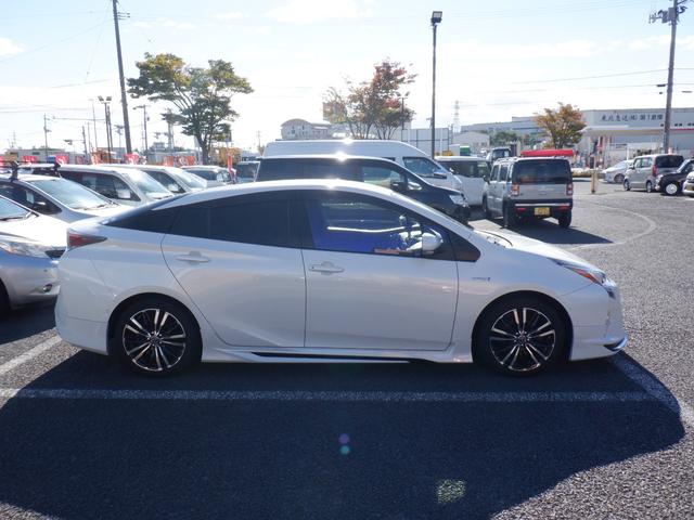 プリウス Sセーフティプラス(6枚目)