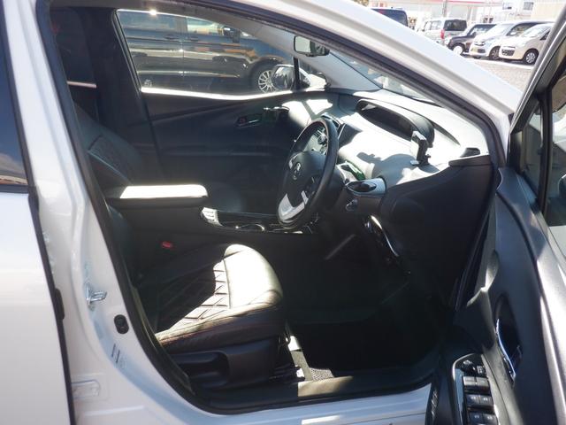 プリウス Sセーフティプラス(12枚目)