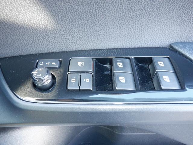 プリウス Sセーフティプラス(17枚目)