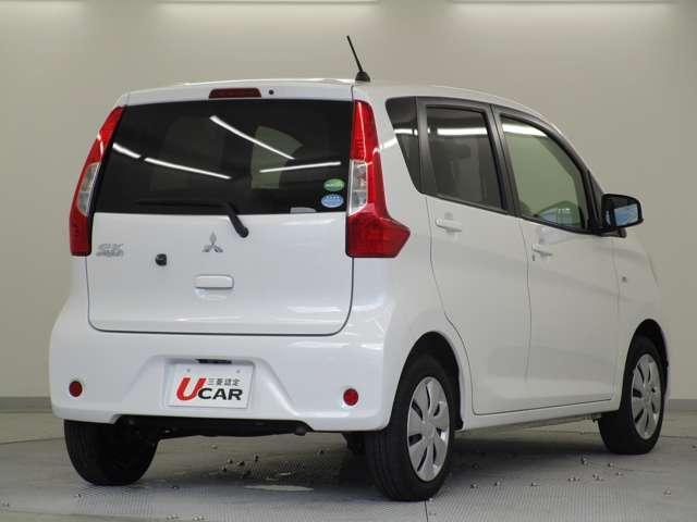 ｅＫワゴン Ｍプラスエディション　／２ＷＤ／特別仕様車／純正７型ワイドナビ／バックカメラ／禁煙／運転席シートヒーター／アイボリー内装／ホワイトパール／車検整備実施お渡し／キーレス／横滑り防止装置／プライバシーガラス／リヤワイパー（8枚目）