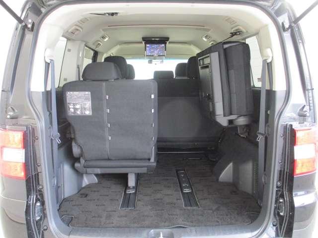 シャモニー /特別仕様車/禁煙/アルパイン製9型ナビ(BIGX)+10.1インチ後席モニター/3列シート8人乗り/前後コーナーセンサー/パワーシート/木目調パネル/両側電動スライドドア/純正カーテン/車検整備実施(17枚目)