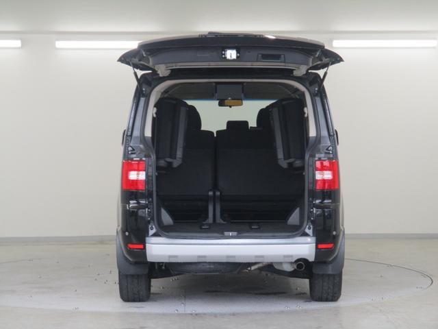 シャモニー /特別仕様車/禁煙/アルパイン製9型ナビ(BIGX)+10.1インチ後席モニター/3列シート8人乗り/前後コーナーセンサー/パワーシート/木目調パネル/両側電動スライドドア/純正カーテン/車検整備実施(32枚目)