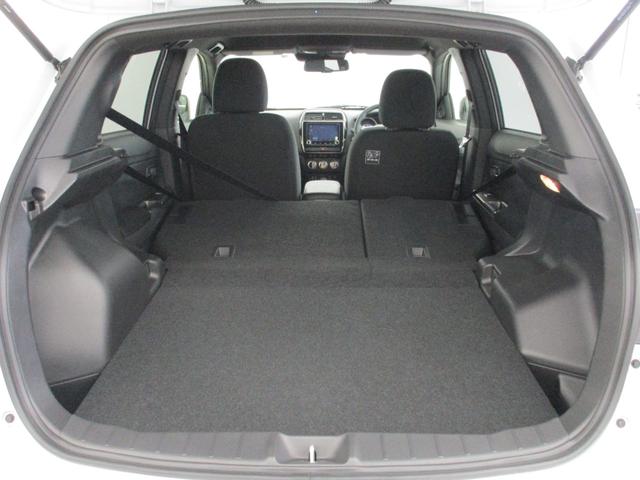 G 1.8Lガソリン/電子制御4WD/スマホ連携ナビ(フルセグTV、Bluetooth)+バックカメラ/禁煙/後側方車両検知機能/登録済み未使用車/パドルシフト/オートマチックハイビーム/車両状態評価S点(57枚目)