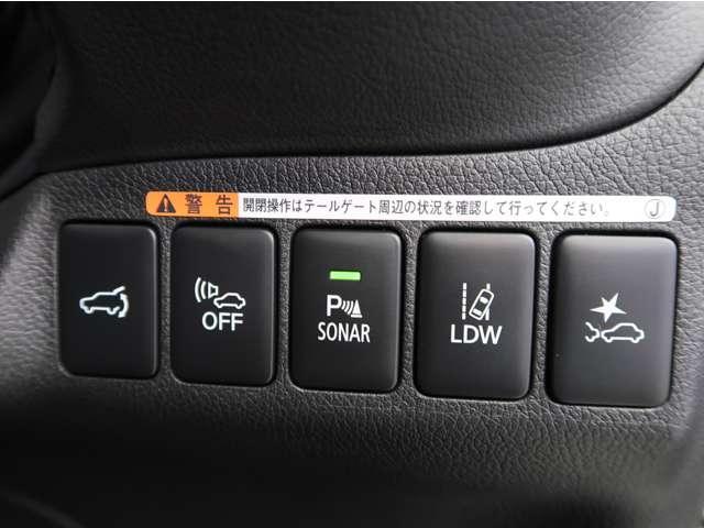 G 電気温水式ヒーター 11型ナビ+全方位カメラ 禁煙車 AC100V e-Assist(被害軽減ブレーキ) パワーリアゲート DVD再生 LEDヘッド 横滑り防止 スマートキー 4WD ドラレコ ETC(13枚目)