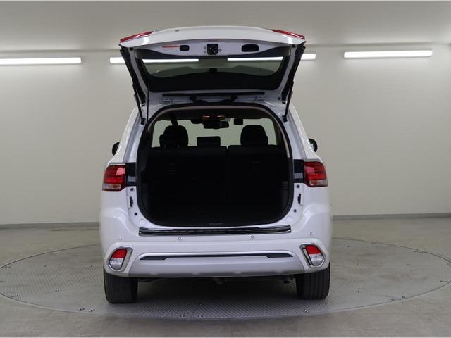 G 電気温水式ヒーター 11型ナビ+全方位カメラ 禁煙車 AC100V e-Assist(被害軽減ブレーキ) パワーリアゲート DVD再生 LEDヘッド 横滑り防止 スマートキー 4WD ドラレコ ETC(32枚目)