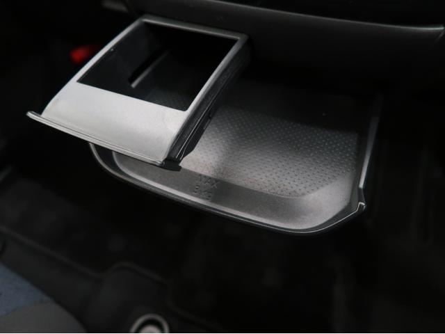 T 4WD試乗車 タ-ボ デジタルル-ムミラ-(全方位カメラ)MI-PILOT(高速道路同一車線運転支援技術)電動パーキング ステアリングスイッチ 衝突被害軽減ブレーキ ウルトラグラスコーティング施工済み(54枚目)