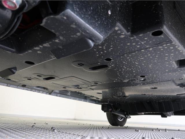 ミニキャブ・ミーブ ＣＤ　１６．０ｋｗｈ　４シーター　電池容量１００％　急速充電　試乗車　キーレスエントリーシステム（プレ空調スターター機能付）プライバシーガラス　リヤアンダーミラー　ダイヤモンドキーパー　シートヒーター　３年間走行距離無制限三菱認定保証（42枚目）