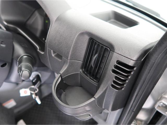 ミニキャブ・ミーブ ＣＤ　１６．０ｋｗｈ　４シーター　電池容量１００％　急速充電　試乗車　キーレスエントリーシステム（プレ空調スターター機能付）プライバシーガラス　リヤアンダーミラー　ダイヤモンドキーパー　シートヒーター　３年間走行距離無制限三菱認定保証（55枚目）
