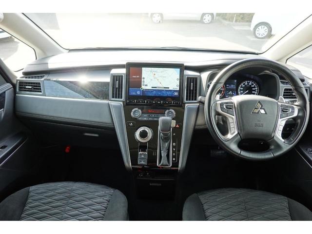 デリカＤ：５ アーバンギア　Ｇパワーパッケージ　モード切替４ＷＤ　８速ＡＴ　クリーンデイーゼルターボ　７人乗り　純正１０．１型ナビ＋アルパイン後席モニター　全方位カメラ　ワンオーナー　シートヒーター　パワーゲート　寒冷地仕様　ＡＣ１００Ｖ１５００Ｗ電源　ＬＥＤヘッドライト（9枚目）