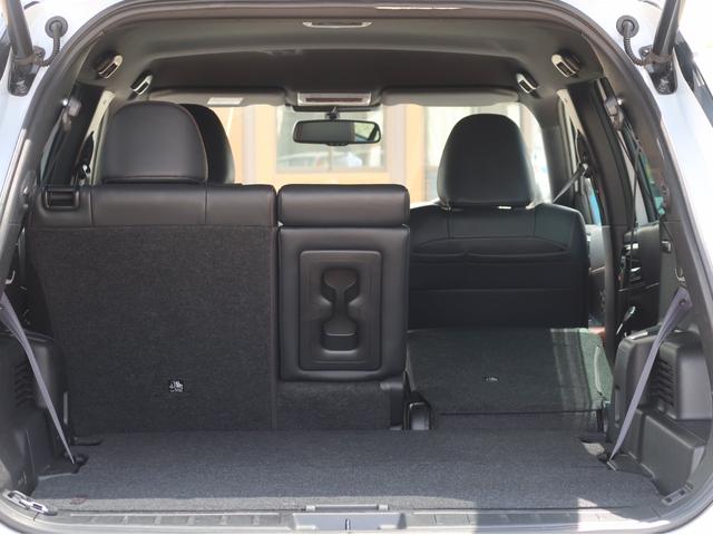 アウトランダーＰＨＥＶ Ｐ　４ＷＤ　黒本革　ＢＯＳＥプレミアムスピーカー　ルーフレール　純正スマホ連携ナビ　全方位カメラ　駆動用バッテリー容量残９５％　ＥＴＣ２．０　ワイヤレス充電対応　ワンオーナー　リフレッシュ機能パワーシート（76枚目）