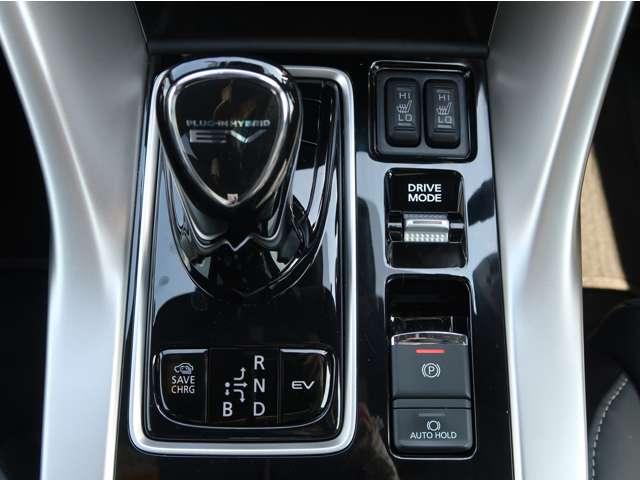 エクリプスクロスＰＨＥＶ Ｐ　プラグインハイブリッド４ＷＤ　駆動用バッテリー容量残８８％　純正スマホ連携ナビ　全方位カメラ　ＥＴＣ２．０　ＡＣ１００Ｖ電源１５００Ｗ給電　ステアリングヒーター　ドラレコ　ワンオーナー　シートヒーター（5枚目）