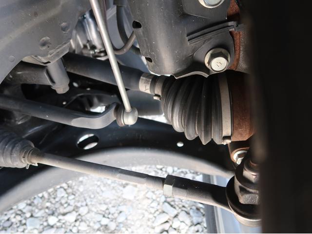 デリカＤ：５ Ｐ　３列シート８人乗り　試乗車　禁煙　パナソニックナビ　全方位カメラ　電動サイドステップ　ダイヤモンドキーパーコーティング　３年間走行距離無制限三菱認定中古車プレミアム保証　後退時・後側方車両検知警報機能（35枚目）