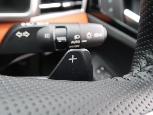 アウトランダーＰＨＥＶ Ｐ　黒本革　ＢＯＳＥプレミアムスピーカー　ルーフレール　パノラマ電動サンルーフ　純正スマートフォン連携ナビ　全方位カメラ　スマホ充電　ＵＳＢポート　リフレッシュ機能付きパワーシート　パワーゲート　禁煙車（46枚目）