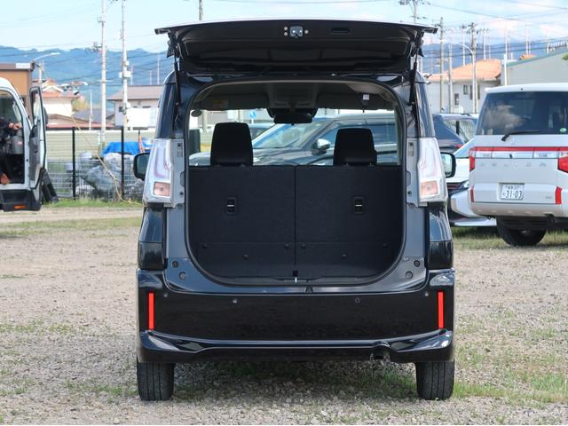 デリカＤ：２ カスタムハイブリッドＭＶ　全方位カメラパッケージ　４ＷＤ　禁煙　８型ワイドナビ　全周囲カメラ　両側電動スライドドア　ワンオ－ナ－　車両状態評価４．５点　１年間走行距離無制限三菱認定中古車保証（延長可）アイドリングストップ　障害物センサー　車線逸脱警報（39枚目）