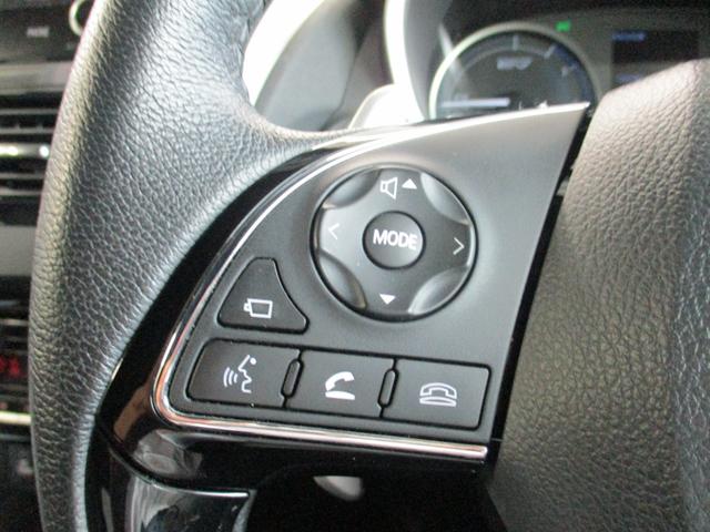 エクリプスクロスＰＨＥＶ Ｐ　試乗車　電気温水ＨＴ　サンルーフ　ナビ　全方位カメラ　駆動用バッテリー容量残９０　レーダークルコン　電動リヤゲート　パワーシート　後側方車両検知警報機能　ルーフレール　ＡＣ１００Ｖ電源１５００Ｗ給電（45枚目）