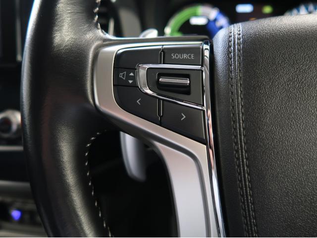 アウトランダーＰＨＥＶ Ｇ　禁煙　電気温水式ヒーター　後側方車両検知　ナビ　後席モニター　ワンオーナー　駆動用バッテリー容量残７８％　シートハンドルヒーター　パワーシート　オートマチックハイビーム　ＡＣ１００Ｖ電源１５００Ｗ給電（23枚目）