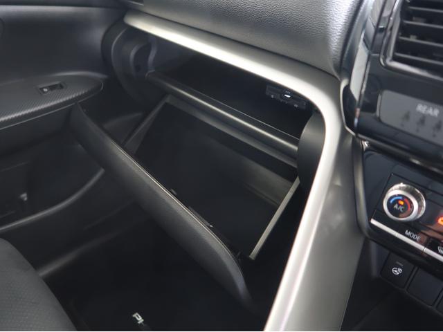 エクリプスクロスＰＨＥＶ Ｇ　禁煙　残存８９　ワンオ－ナ－　純正ナビ　リヤカメラ　電動ブレーキ（オートホールド）　レーダークルーズコントロール　前席シートヒーター　ハンドルヒーター　１５００Ｗ給電ＡＣ１００Ｖ電源　オートハイビーム（37枚目）