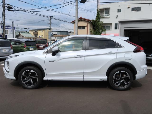 エクリプスクロスＰＨＥＶ Ｇ　禁煙　残存８９　ワンオ－ナ－　純正ナビ　リヤカメラ　電動ブレーキ（オートホールド）　レーダークルーズコントロール　前席シートヒーター　ハンドルヒーター　１５００Ｗ給電ＡＣ１００Ｖ電源　オートハイビーム（54枚目）
