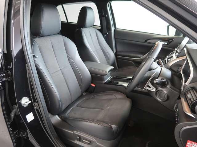 エクリプスクロスＰＨＥＶ Ｐ　バッテリー容量残８７　電気温水ヒーター　禁煙　純正ナビ全方位カメラ　ワンオーナー　ＡＣ１００Ｖ１５００Ｗ給電　ＥＴＣ２．０　後側方車両検知警報機能　ハンドルヒーター　１年間走行距離無制限認定中古車保証（12枚目）