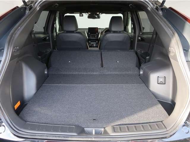 エクリプスクロスＰＨＥＶ Ｐ　バッテリー容量残８７　電気温水ヒーター　禁煙　純正ナビ全方位カメラ　ワンオーナー　ＡＣ１００Ｖ１５００Ｗ給電　ＥＴＣ２．０　後側方車両検知警報機能　ハンドルヒーター　１年間走行距離無制限認定中古車保証（15枚目）