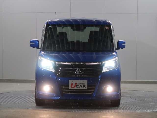 デリカD:2 ハイブリッドMZ 全方位カメラパッケージ 禁煙 純正ナビ 衝突軽減B 踏み間違い防止 両側電動スライドドア ワンオーナー ロールサンシェード テーブル 1年間走行距離無制限中古車保証 アイドリングストップ Bluetooth シートヒータ-(17枚目)