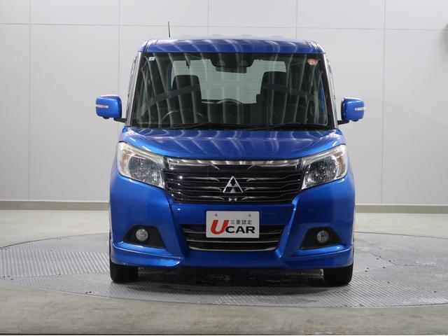 デリカD:2 ハイブリッドMZ 全方位カメラパッケージ 禁煙 純正ナビ 衝突軽減B 踏み間違い防止 両側電動スライドドア ワンオーナー ロールサンシェード テーブル 1年間走行距離無制限中古車保証 アイドリングストップ Bluetooth シートヒータ-(24枚目)