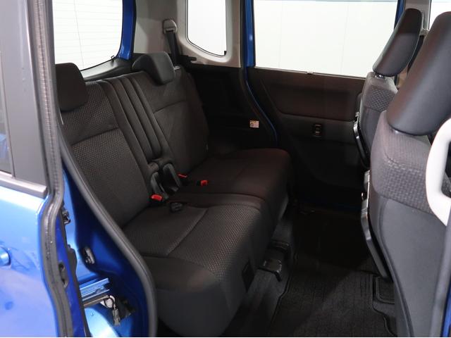 デリカD:2 ハイブリッドMZ 全方位カメラパッケージ 禁煙 純正ナビ 衝突軽減B 踏み間違い防止 両側電動スライドドア ワンオーナー ロールサンシェード テーブル 1年間走行距離無制限中古車保証 アイドリングストップ Bluetooth シートヒータ-(62枚目)